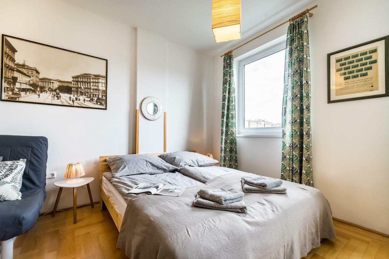 Apartment Bpr Hello Hollo *